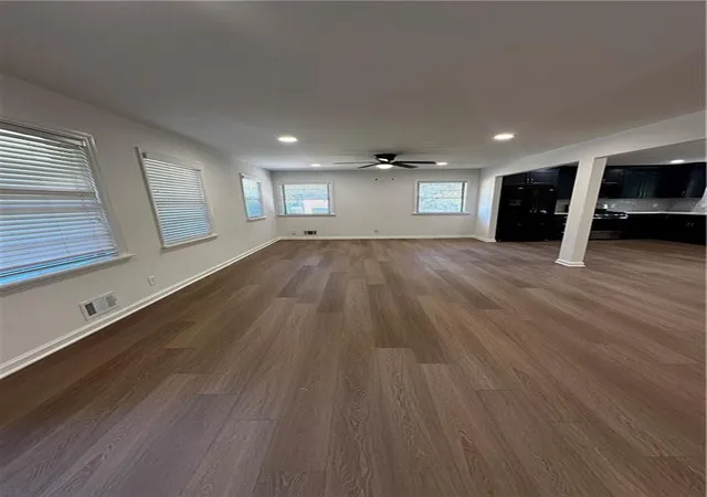 Photo 3 of Sale Pending at 2808 Benjamin E Mays Dr, Atlanta, GA 30311 | MLS# 7839162 | Listing updated on 2026-09-30