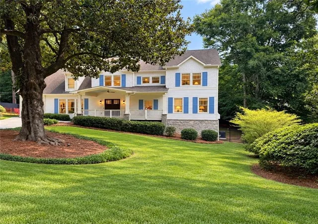 Photo 1 of Single family home for sale at 1929 Wildwood Pl Ne, Atlanta, GA 30324 | MLS# 7834798 | Listing updated on 2026-09-27