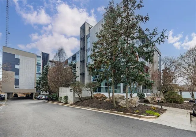 Photo 1 of Condo for sale at 130 Arizona Ave Ne #305, Atlanta, GA 30307 | MLS# 7838867 | Listing updated on 2026-09-26