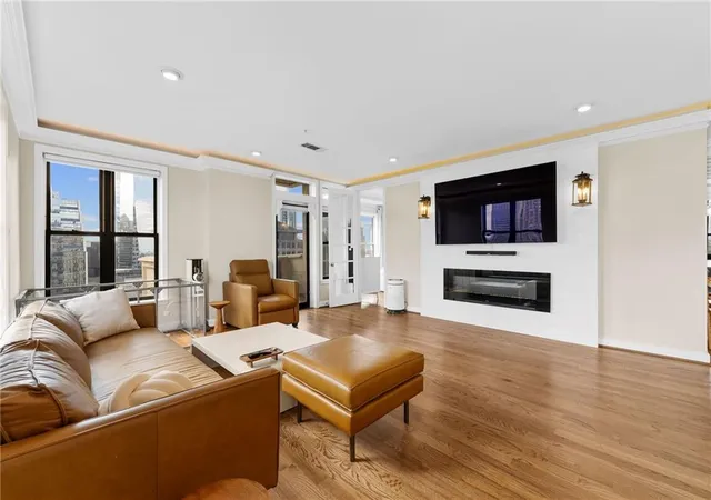 Photo 1 of Condo for sale at 3334 Peachtree Rd Ne #1412, Atlanta, GA 30326 | MLS# 7829998 | Listing updated on 2026-09-05