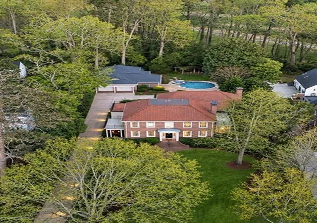 Photo 3 of Single family home for sale at 1105 Lullwater Rd, Atlanta, GA 30307 | MLS# 7838416 | Listing updated on 2026-09-16