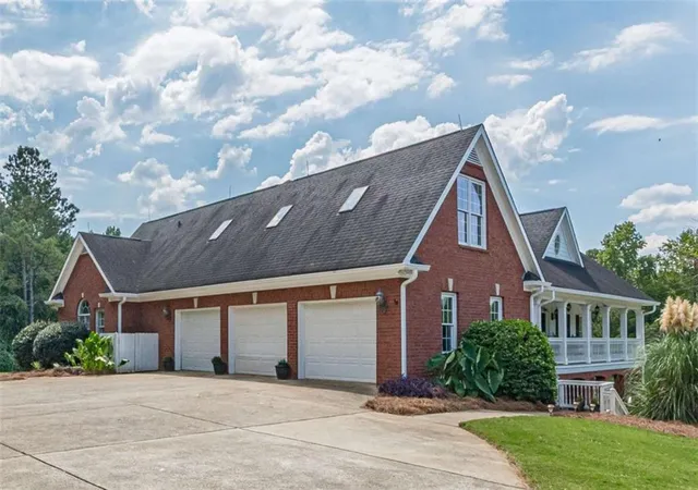 Photo 4 of Single family home for sale at 5335 N Helton Rd, Winston, GA 30187 | MLS# 7832941 | Listing updated on 2026-09-05