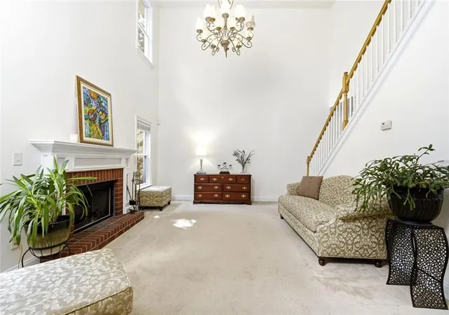 Photo 4 of Sale Pending at 2010 Carithers Dr, Marietta, GA 30064 | MLS# 7843929 | Listing updated on 2026-10-06