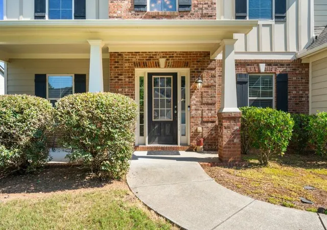 Photo 2 of Single family home for sale at 6545 Oak Highlands Ct, Cumming, GA 30041 | MLS# 7834518 | Listing updated on 2026-09-09