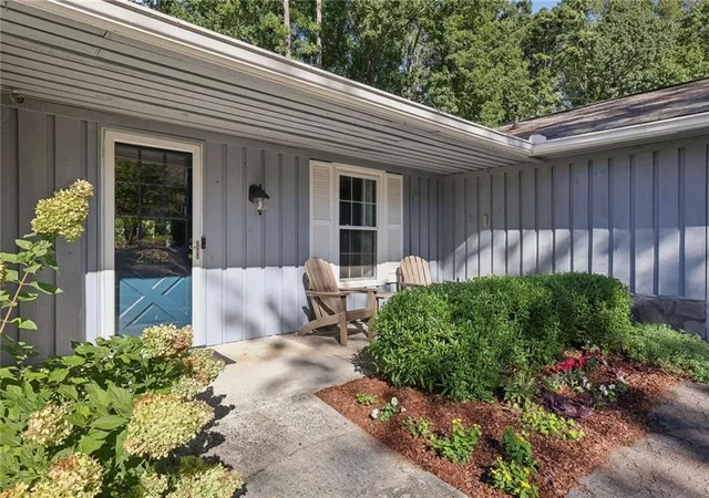 Photo 2 of Single family home for sale at 2862 Dunnington Cir, Atlanta, GA 30341 | MLS# 7855062 | Listing updated on 2026-10-24