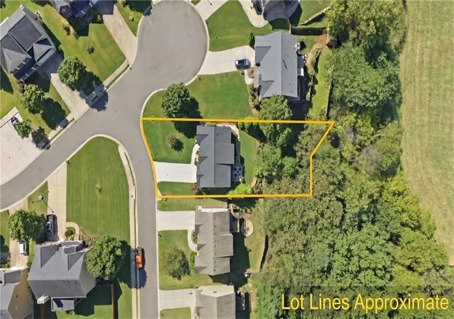 Photo 2 of Single family home for sale at 3840 Falling Leaf Ln, Cumming, GA 30041 | MLS# 7834956 | Listing updated on 2026-10-22