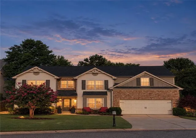 Photo 3 of Single family home for sale at 3840 Falling Leaf Ln, Cumming, GA 30041 | MLS# 7834956 | Listing updated on 2026-10-22