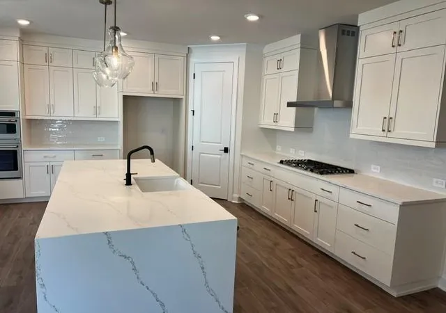 Photo 4 of Single family home for sale at 577 Pearl St, Cumming, GA 30040 | MLS# 7833494 | Listing updated on 2026-10-24