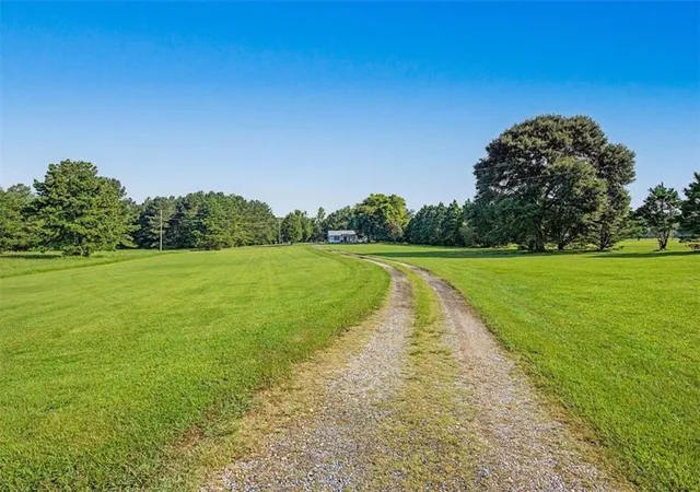 Photo 4 of Land for sale at 1895 County Rd 78, Centre, AL 35960 | MLS# 7835826 | Listing updated on 2026-09-11