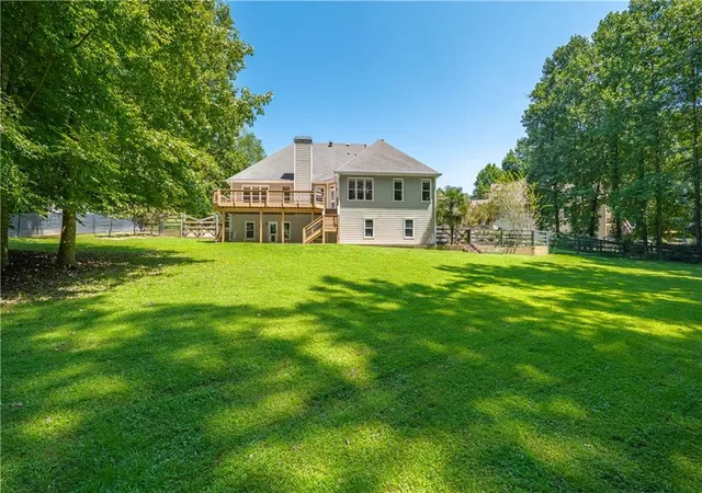 Photo 2 of Single family home for sale at 125 Birmingham Walk, Alpharetta, GA 30004 | MLS# 7824638 | Listing updated on 2026-09-16