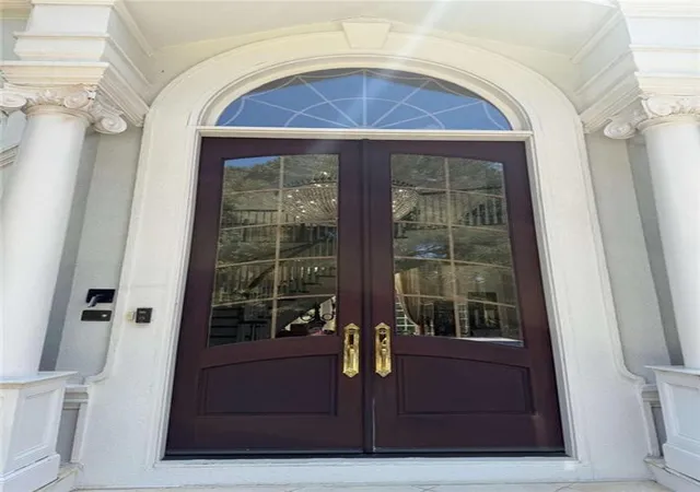 Photo 4 of Single family home for sale at 2212 Ascott Valley Trc, Johns Creek, GA 30097 | MLS# 7833508 | Listing updated on 2026-09-12