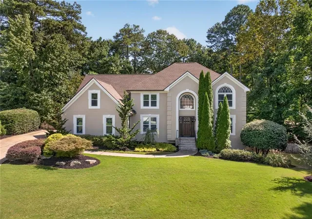 Photo 1 of Single family home for sale at 4490 Barony Dr, Suwanee, GA 30024 | MLS# 7838866 | Listing updated on 2026-09-18
