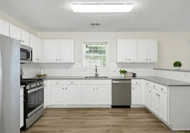 Photo 3 of Single family home for sale at 3815 Ethridge Pl NW, Kennesaw, GA 30144 | MLS# 7855054 | Listing updated on 2026-10-18