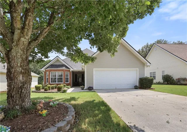 Photo 2 of Sale Pending at 1114 Strath Clyde Way, Mcdonough, GA 30253 | MLS# 7830216 | Listing updated on 2026-09-11