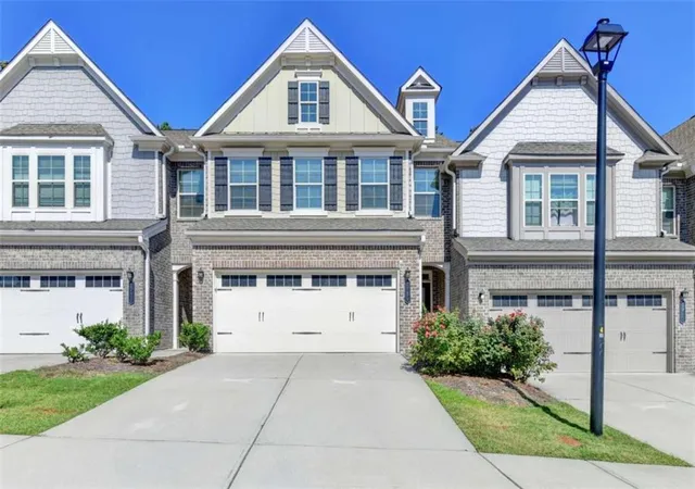 Photo 2 of Townhouse for sale at 1930 Lanier Harbor, Buford, GA 30518 | MLS# 7835360 | Listing updated on 2026-09-11