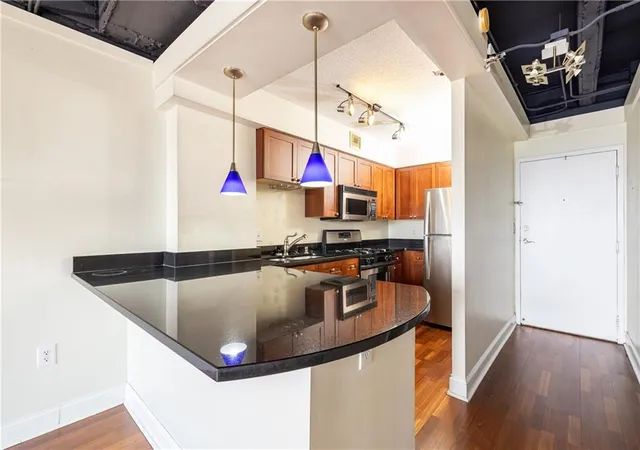 Photo 4 of Condo for sale at 2479 Peachtree Rd NE #1509, Atlanta, GA 30305 | MLS# 7834142 | Listing updated on 2026-09-11