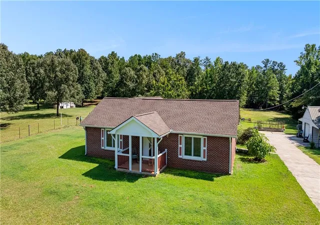 Photo 1 of Single family home for sale at 184 Ball Ground Rd, Covington, GA 30014 | MLS# 7836799 | Listing updated on 2026-09-12