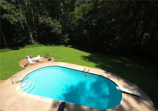 Photo 3 of Sale Pending at 170 Pruitt Dr, Alpharetta, GA 30004 | MLS# 7833477 | Listing updated on 2026-09-28