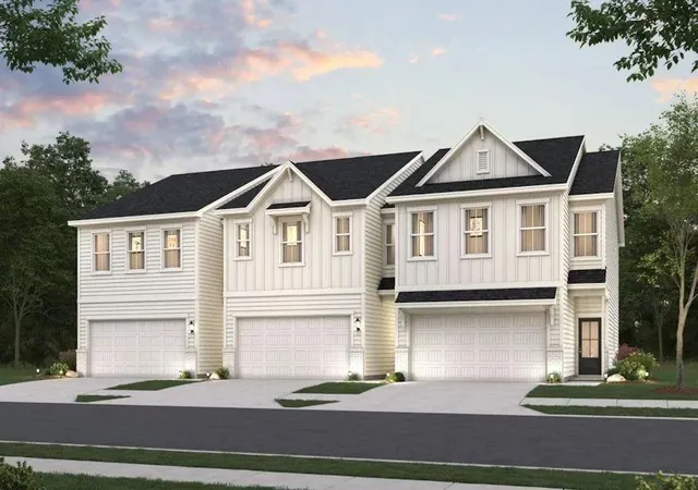 Photo 2 of Sale Pending at 2963 Crystal Springs Point #151, Gainesville, GA 30507 | MLS# 7801360 | Listing updated on 2026-09-10