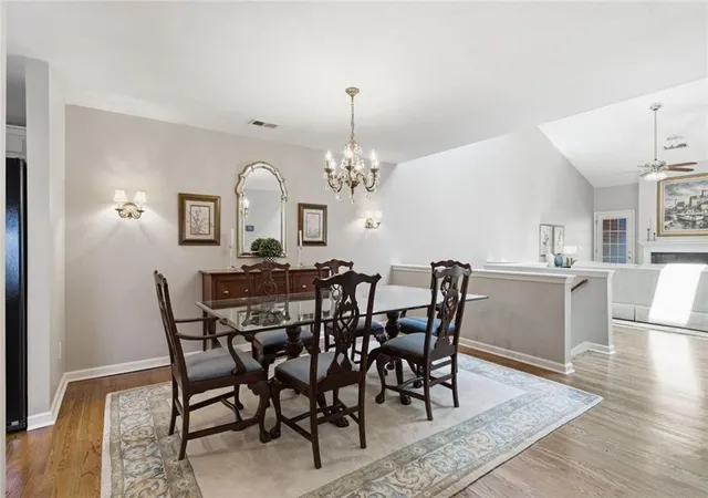 Photo 4 of Townhouse for sale at 4133 Fawn Ct, Marietta, GA 30068 | MLS# 7828995 | Listing updated on 2026-09-16