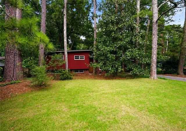 Photo 3 of Single family home for sale at 3439 Chestnut Dr, Atlanta, GA 30340 | MLS# 7805328 | Listing updated on 2026-09-01