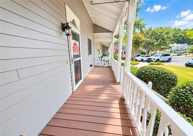 Photo 3 of Townhouse for sale at 1426 Cambridge Comn, Decatur, GA 30033 | MLS# 7829590 | Listing updated on 2026-09-10