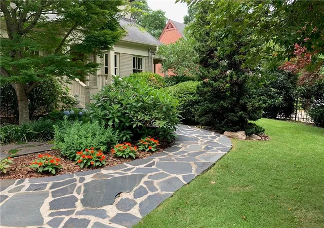 Photo 2 of Sale Pending at 1058 Rosedale Rd Ne, Atlanta, GA 30306 | MLS# 7837938 | Listing updated on 2026-09-26