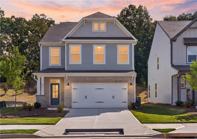 Photo 1 of Single family home for sale at 226 Trace Blf, Dawsonville, GA 30534 | MLS# 7849450 | Listing updated on 2026-10-29