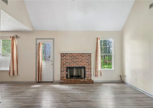 Photo 4 of Single family home for sale at 7216 Ironwood Dr, Gainesville, GA 30507 | MLS# 7803066 | Listing updated on 2026-09-14