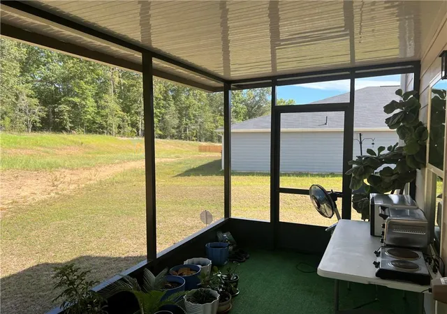 Photo 2 of Single family home for sale at 224 Dream Catcher Dr, Lizella, GA 31052 | MLS# 7833560 | Listing updated on 2026-09-10