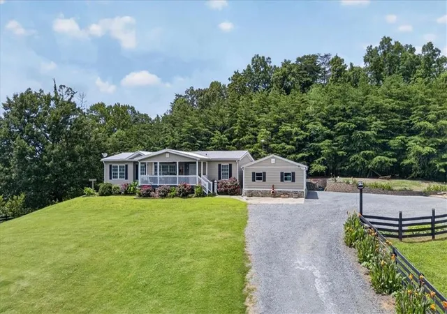 Photo 2 of Single family home for sale at 290 Knucklesville Rd, Rydal, GA 30171 | MLS# 7838208 | Listing updated on 2026-09-16
