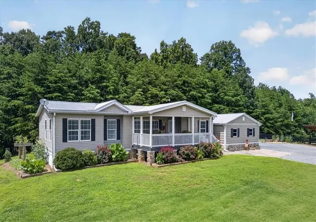 Photo 4 of Single family home for sale at 290 Knucklesville Rd, Rydal, GA 30171 | MLS# 7838208 | Listing updated on 2026-10-16