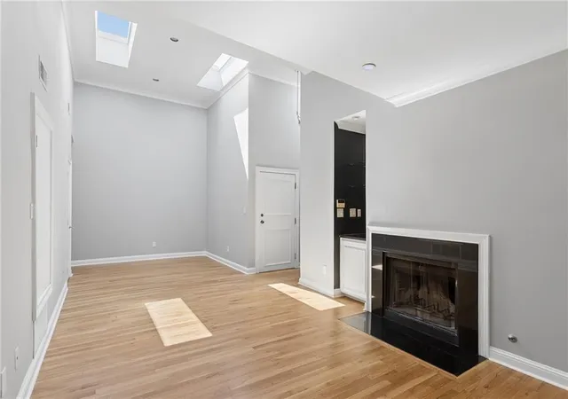 Photo 2 of Condo for sale at 893 Piedmont Ave NE #10, Atlanta, GA 30309 | MLS# 7835026 | Listing updated on 2026-09-13