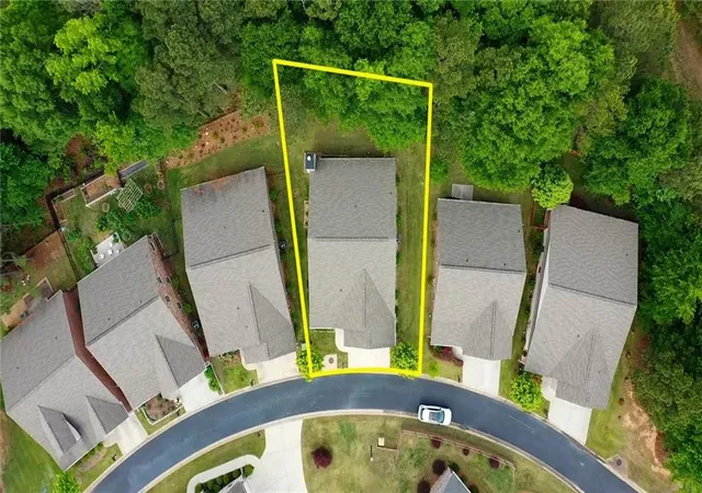 Photo 2 of Single family home for sale at 9120 Leverett Cir, Covington, GA 30014 | MLS# 7832811 | Listing updated on 2026-09-05