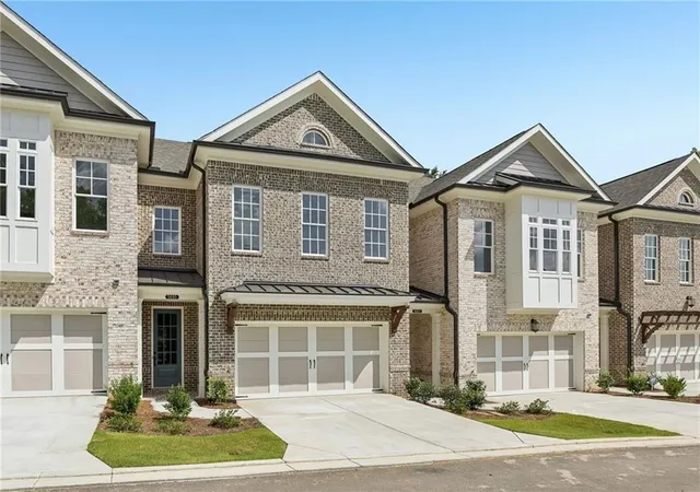 Photo 3 of Townhouse for sale at 5677 Broad River View #437, Peachtree Corners, GA 30092 | MLS# 7840786 | Listing updated on 2026-10-03