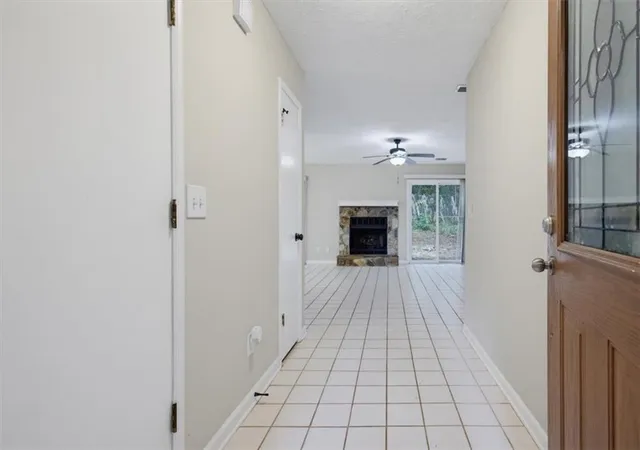 Photo 4 of Single family home for sale at 2805 Varlet Ct, Snellville, GA 30039 | MLS# 7835482 | Listing updated on 2026-09-12