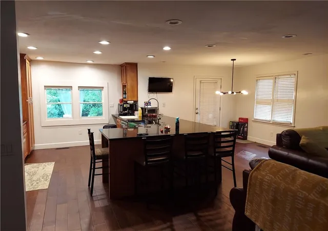Photo 3 of Single family home for sale at 2401 Chauncey Ln SW, Marietta, GA 30064 | MLS# 7833552 | Listing updated on 2026-09-17