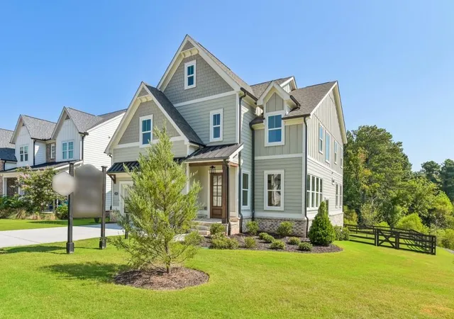 Photo 3 of Single family home for sale at 3310 Hillshire Dr, Cumming, GA 30028 | MLS# 7856759 | Listing updated on 2026-10-27
