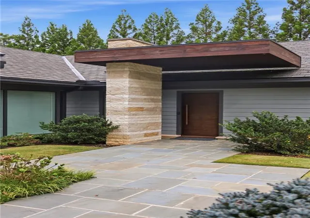 Photo 3 of Single family home for sale at 3860 Peachtree Dunwoody Rd NE, Atlanta, GA 30342 | MLS# 7856074 | Listing updated on 2026-10-22