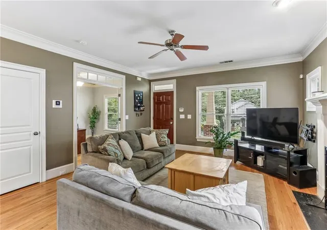 Photo 2 of Sale Pending at 3158 Alston Dr, Decatur, GA 30032 | MLS# 7764950 | Listing updated on 2026-09-28