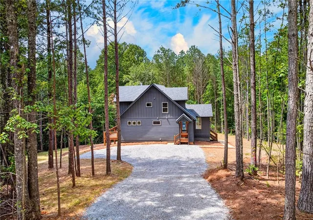 Photo 2 of Single family home for sale at 284 Banks Rd, Ellijay, GA 30540 | MLS# 7831023 | Listing updated on 2026-09-11