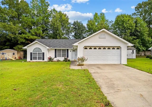 Photo 1 of Single family home for sale at 469 Diamond Way, Chatsworth, GA 30705 | MLS# 7849512 | Listing updated on 2026-10-21