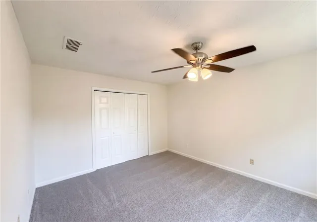 Photo 3 of Single family home for sale at 807 Carlton Pointe Pl, Palmetto, GA 30268 | MLS# 7853202 | Listing updated on 2026-10-30