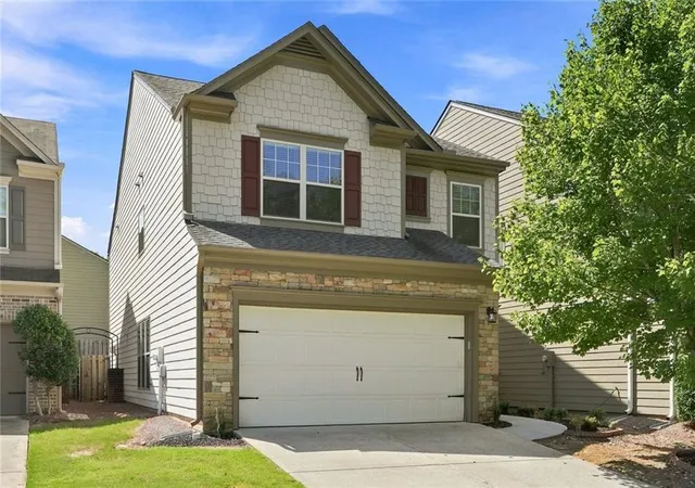 Photo 2 of Single family home for sale at 2710 Gold Crk, Cumming, GA 30041 | MLS# 7789784 | Listing updated on 2026-09-15