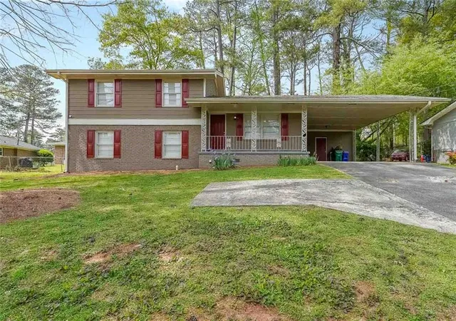 Photo 1 of Single family home for sale at 2757 Cavalier Dr, Decatur, GA 30034 | MLS# 7825865 | Listing updated on 2026-09-03