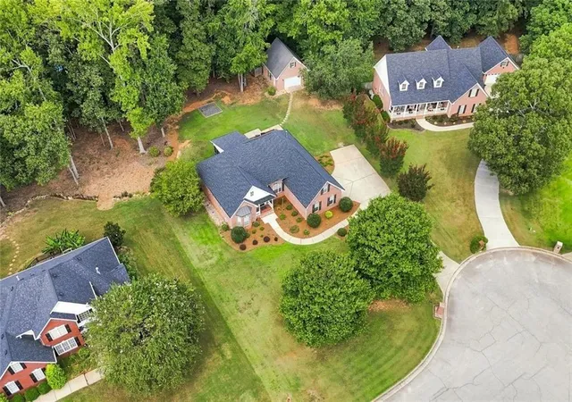 Photo 3 of Single family home for sale at 4149 Alayna Lee Cir, Mcdonough, GA 30252 | MLS# 7830789 | Listing updated on 2026-09-13