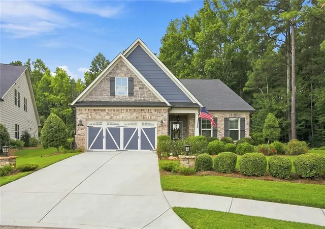 Photo 1 of Sale Pending at 301 Ellington Dr, Canton, GA 30115 | MLS# 7826038 | Listing updated on 2026-09-17