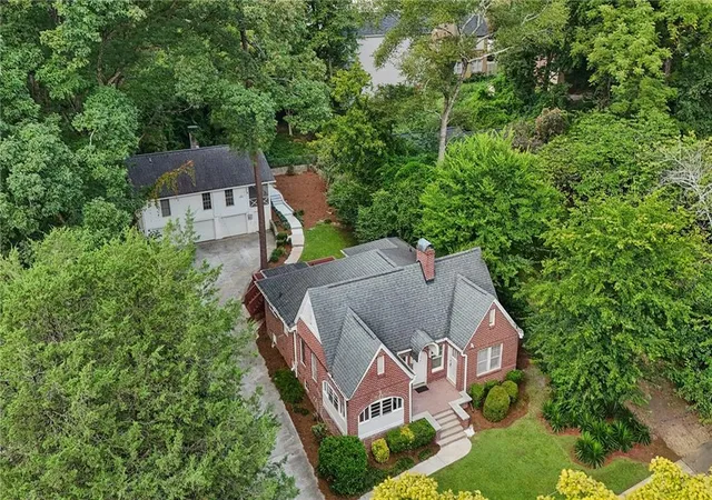 Photo 1 of House for sale at 472 Burlington Rd NE, Atlanta, GA 30307 | MLS# 7831379 | Listing updated on 2026-09-30