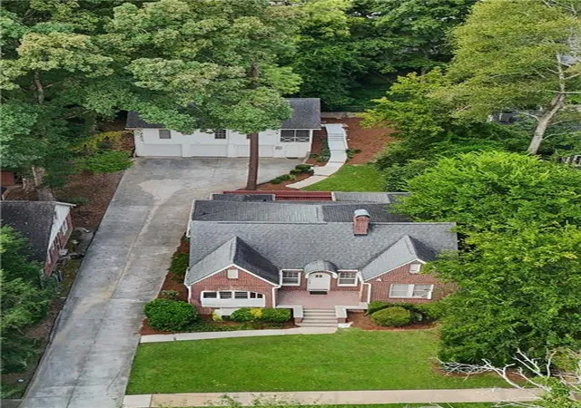 Photo 2 of House for sale at 472 Burlington Rd NE, Atlanta, GA 30307 | MLS# 7831379 | Listing updated on 2026-09-30