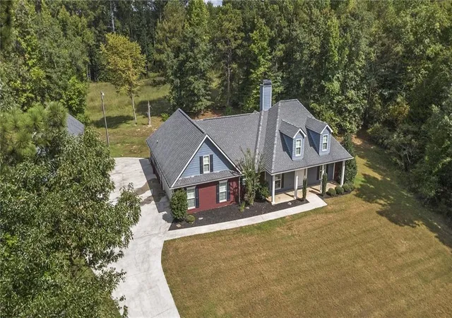 Photo 3 of Single family home for sale at 1520 Richard Dr, Covington, GA 30014 | MLS# 7833311 | Listing updated on 2026-09-14